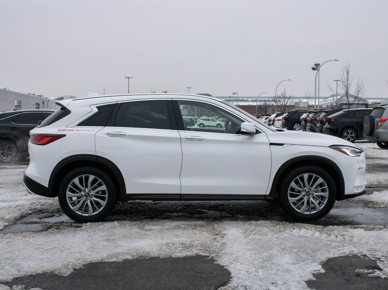 2025 Infiniti QX50 PURE