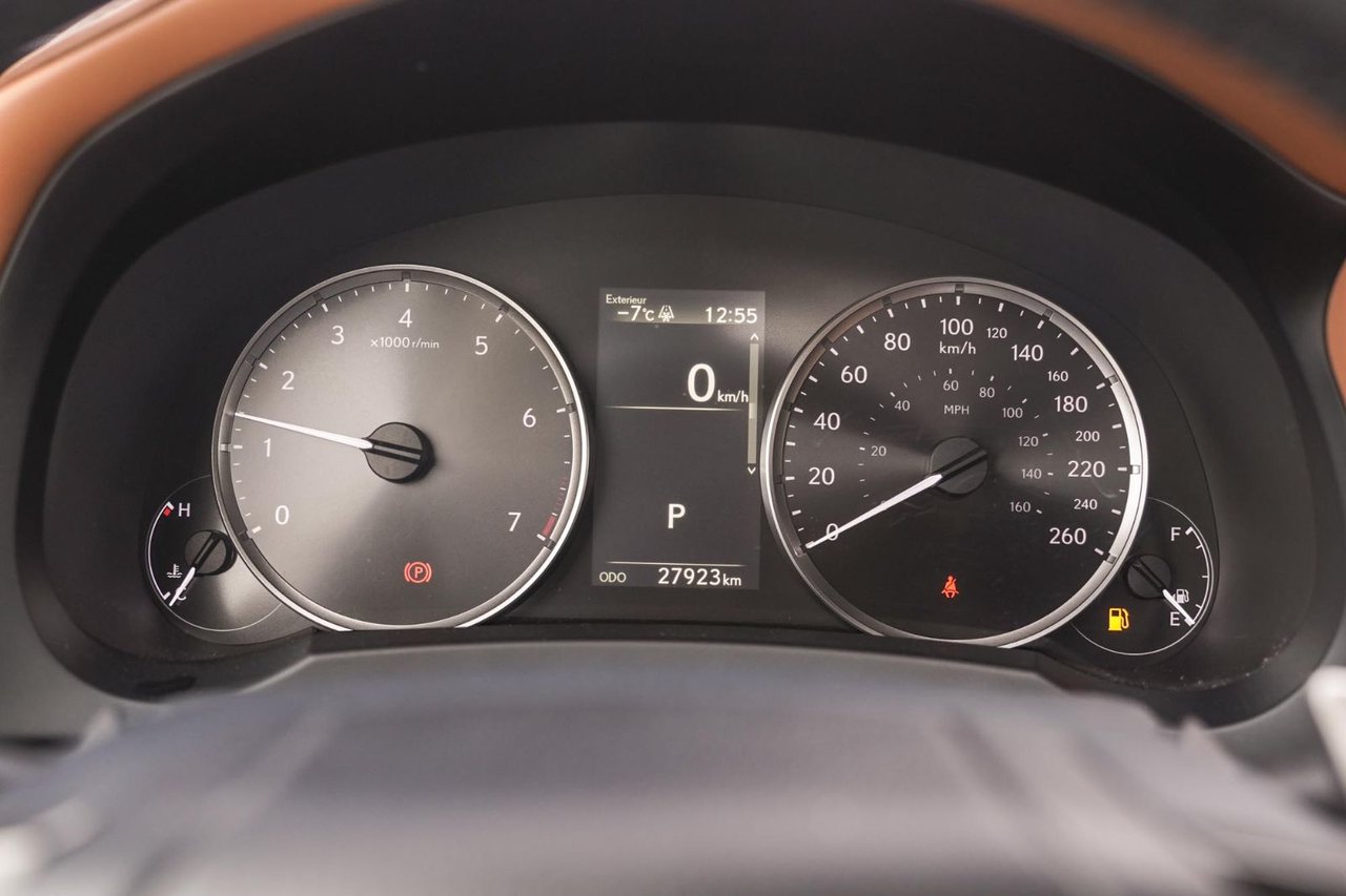 2023 Lexus IS 300 AWD DEMO BAS KM CUIR CARAMEL TOIT CARPLAY