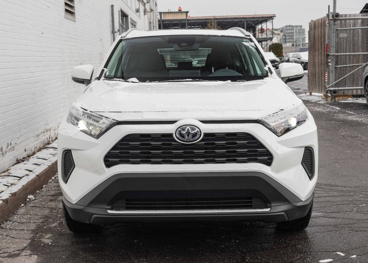 2023 Toyota RAV4 Hybrid XLE