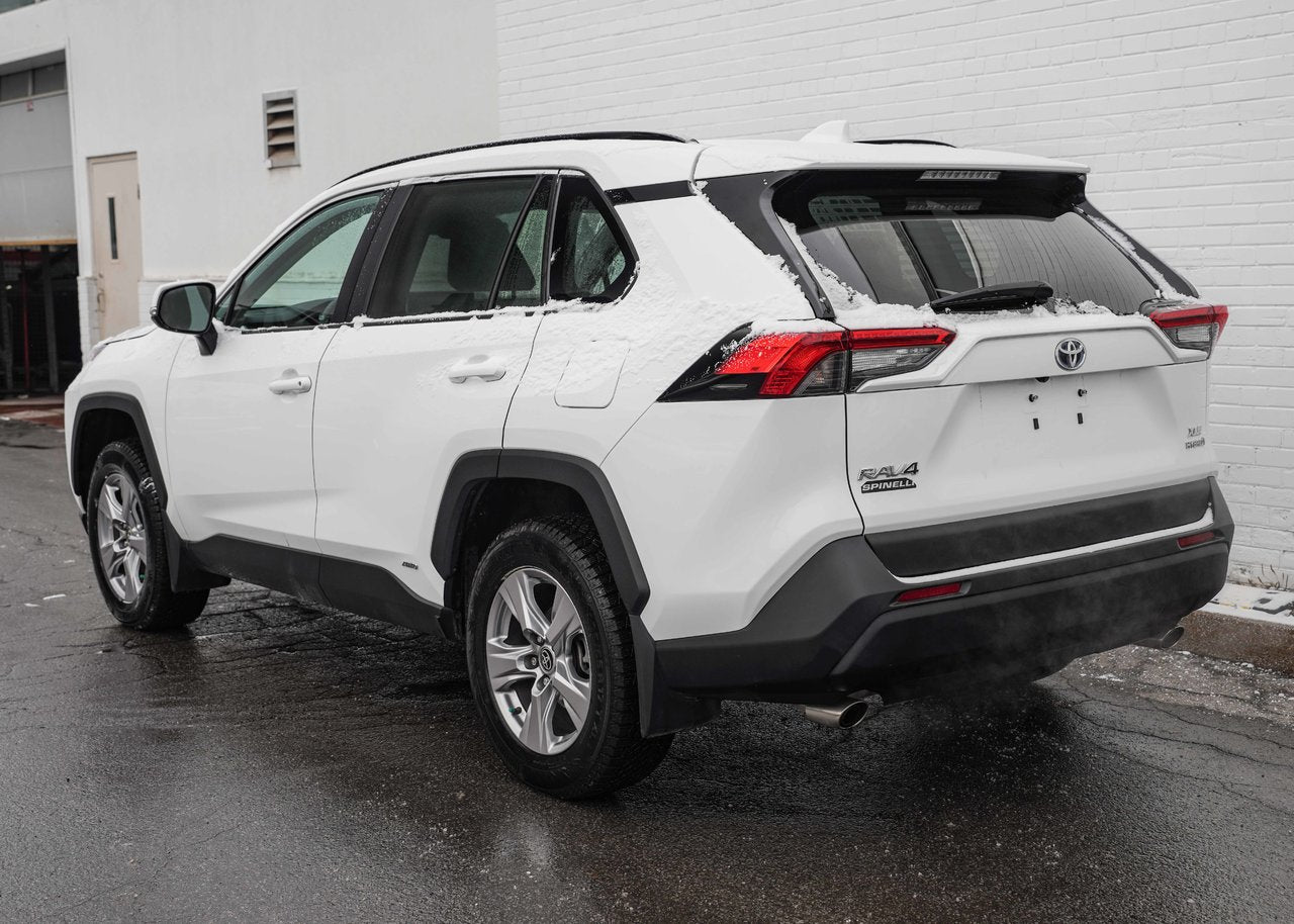 2023 Toyota RAV4 Hybrid XLE