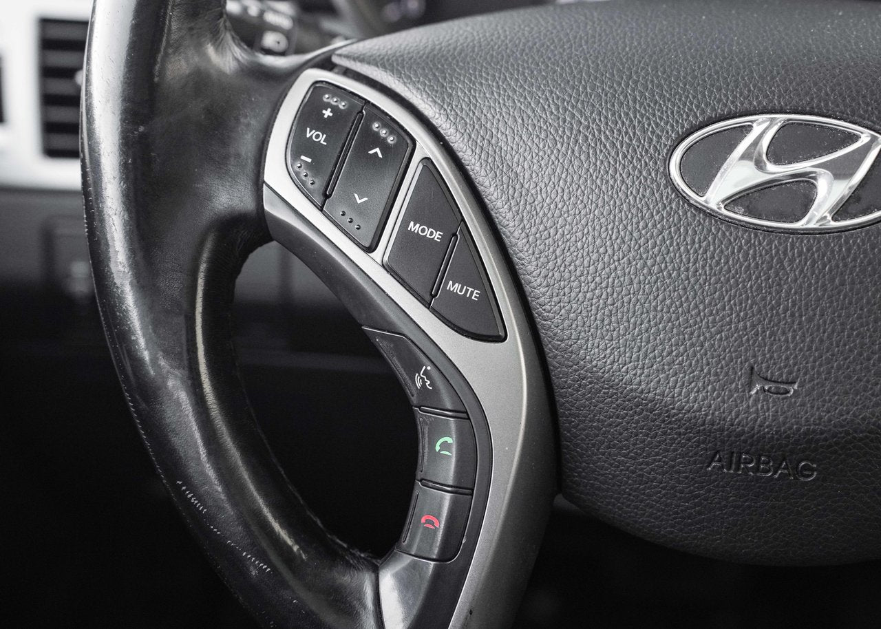 2014 Hyundai Elantra GT GLS MAGS+TOIT.PANO+SIEGES.CHAUFF+bLUETOOTH