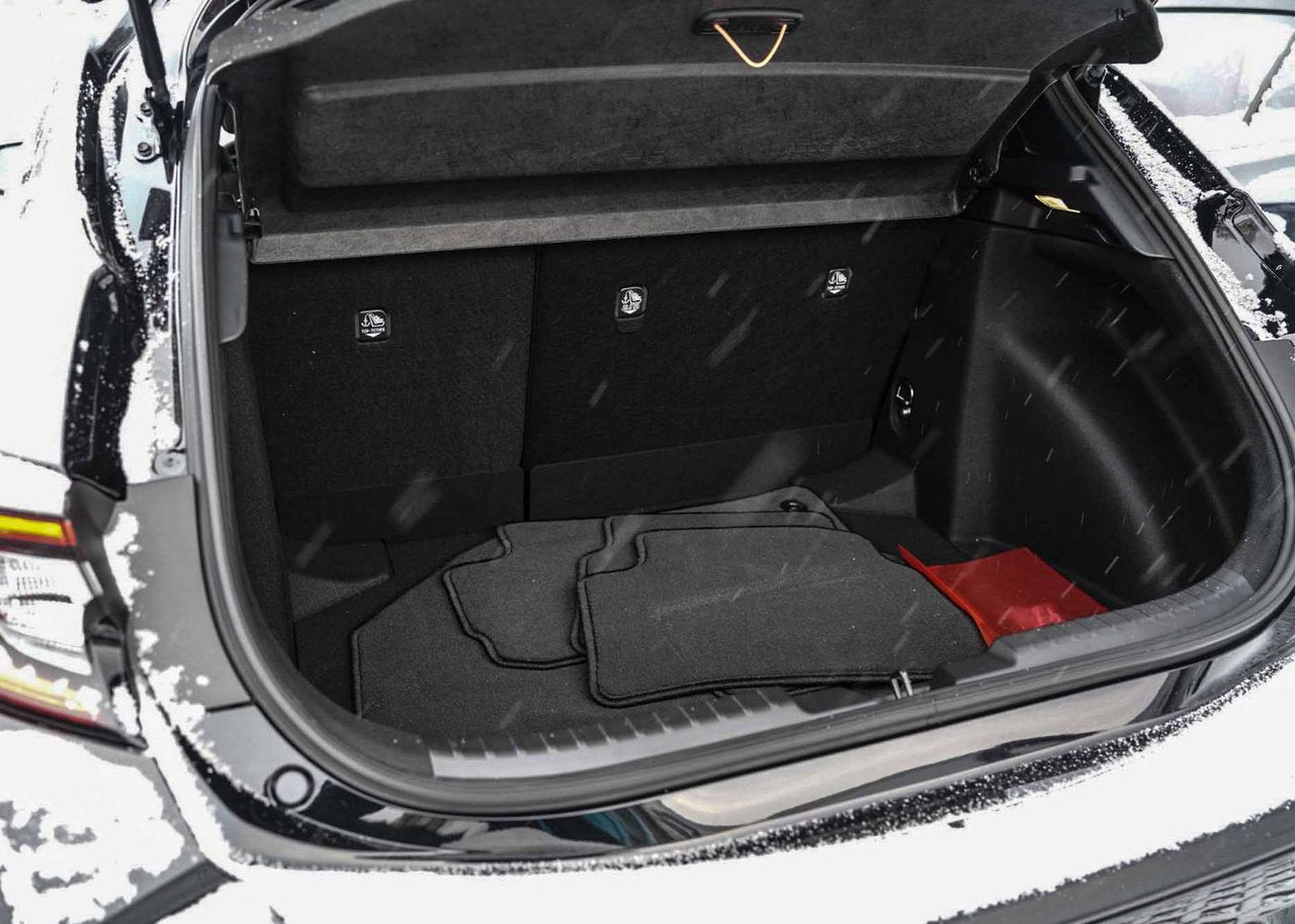 2025 Toyota Corolla Hatchback S