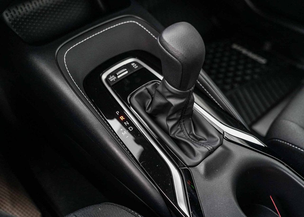 2025 Toyota Corolla Hatchback S