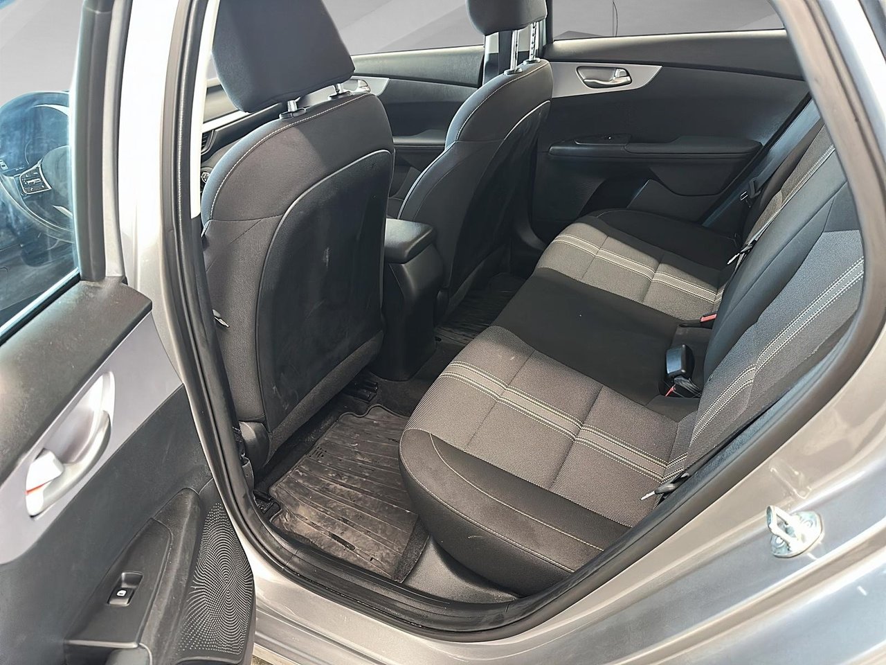 2023 Kia Forte LX