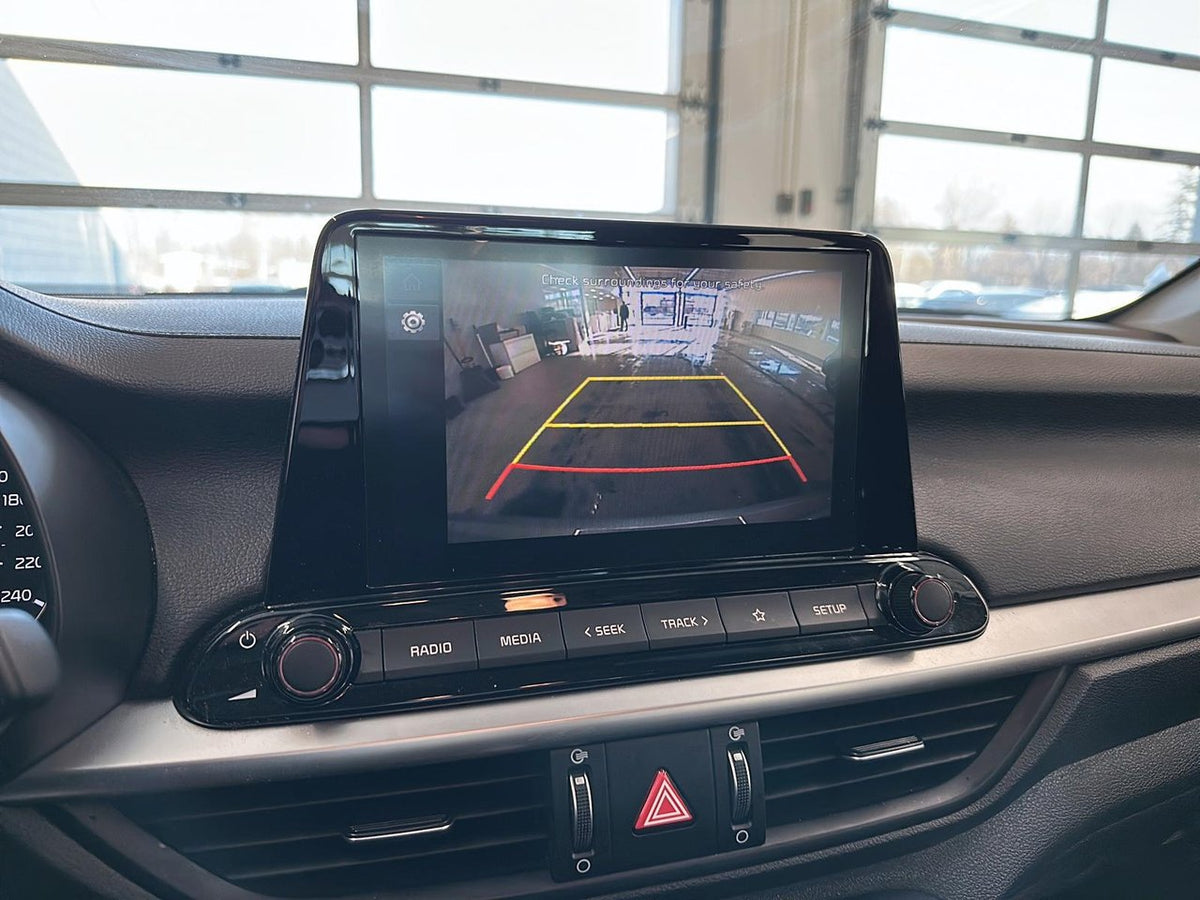 2023 Kia Forte LX