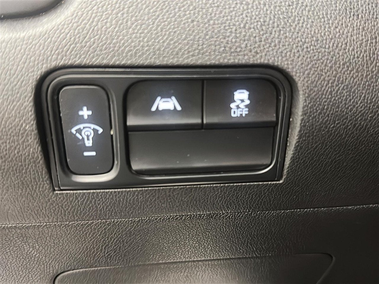 2022 Kia Sorento LX Premium