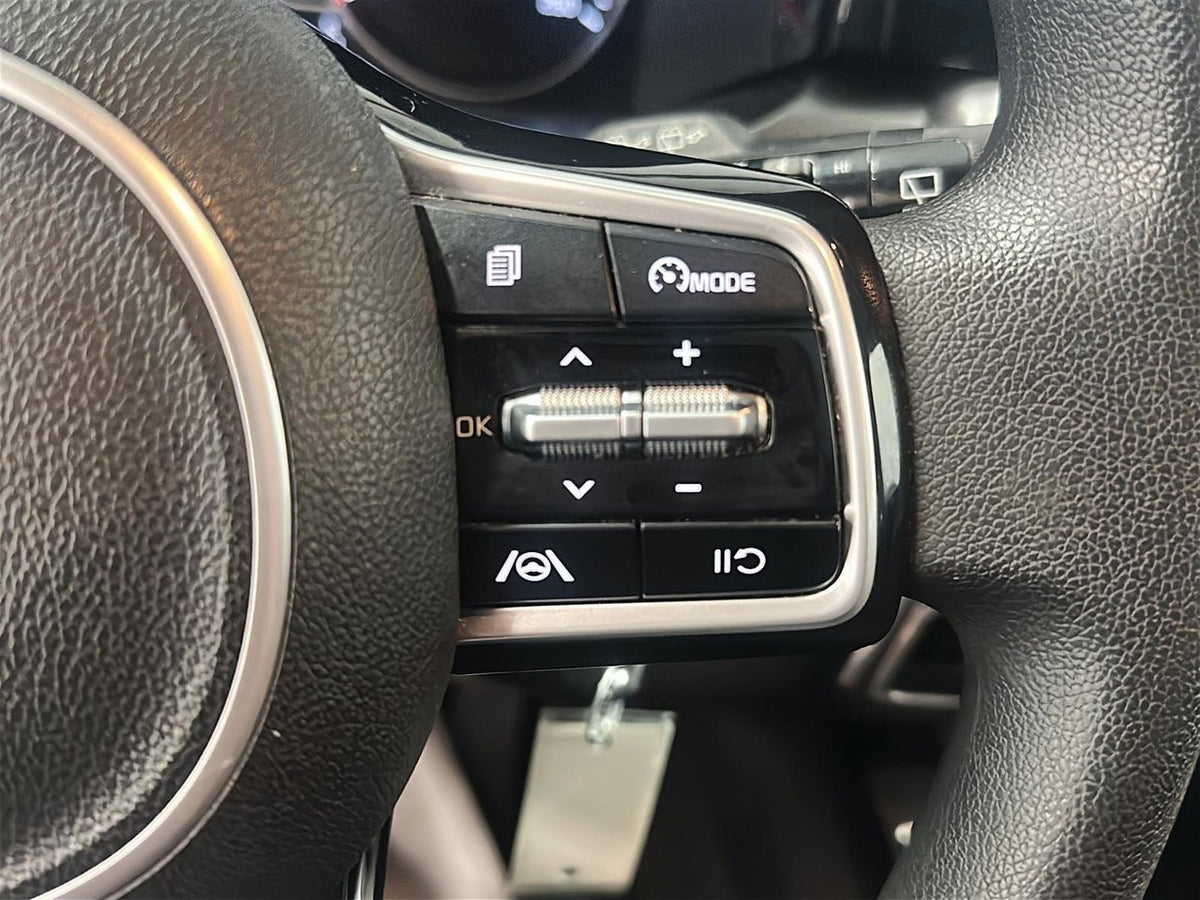 2022 Kia Sorento LX Premium