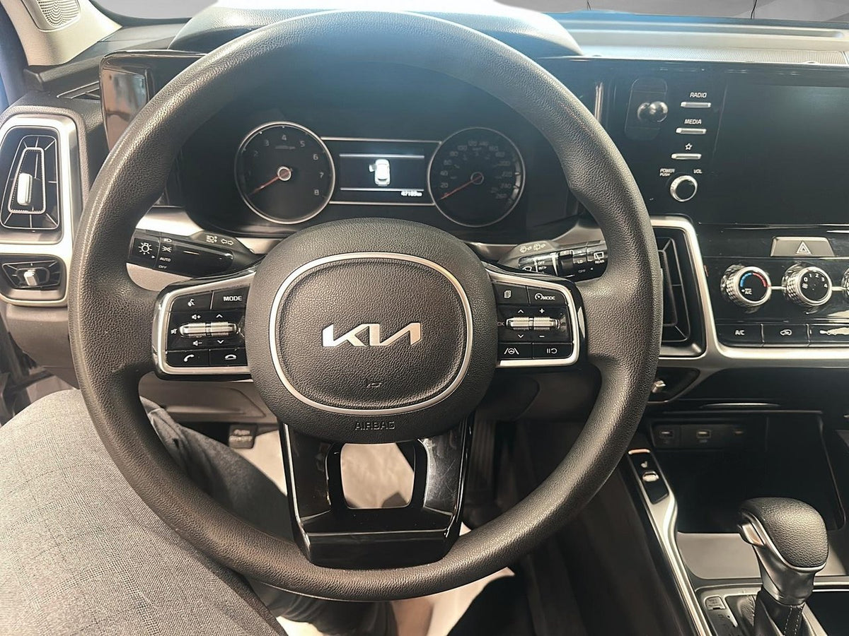 2022 Kia Sorento LX Premium