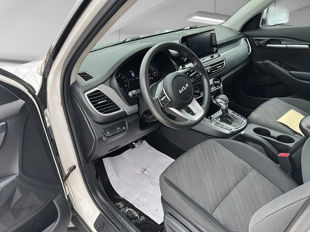 2023 Kia Seltos LX