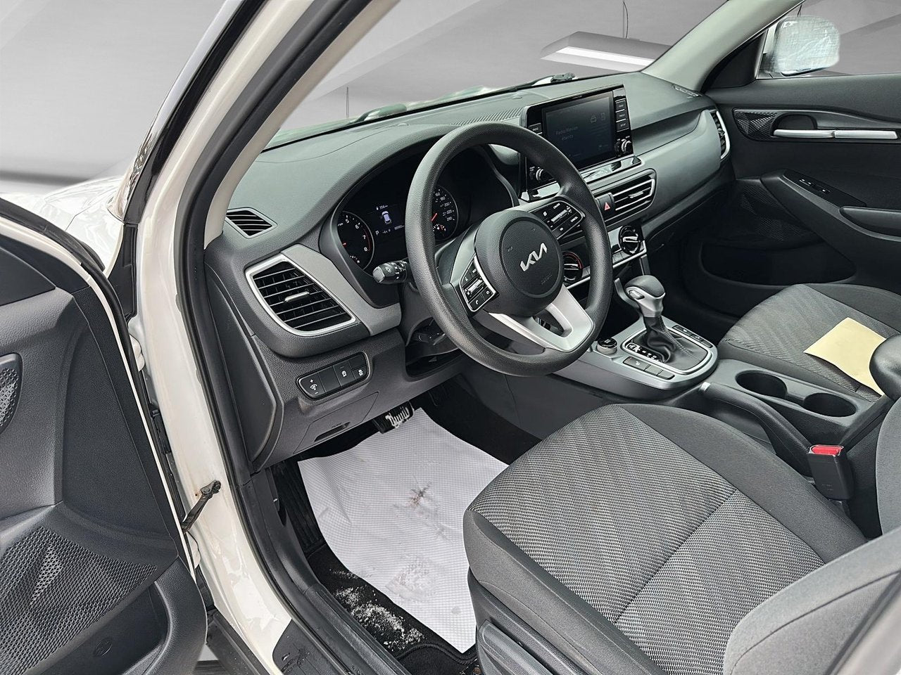 2023 Kia Seltos LX