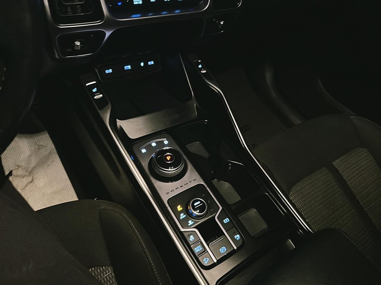 2022 Kia Sorento Hybrid LX