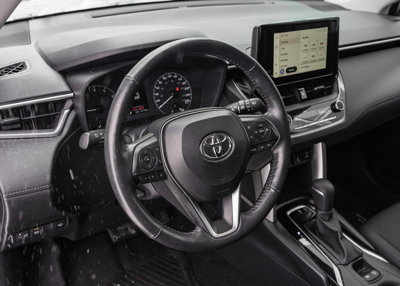 2023 Toyota Corolla Cross LE