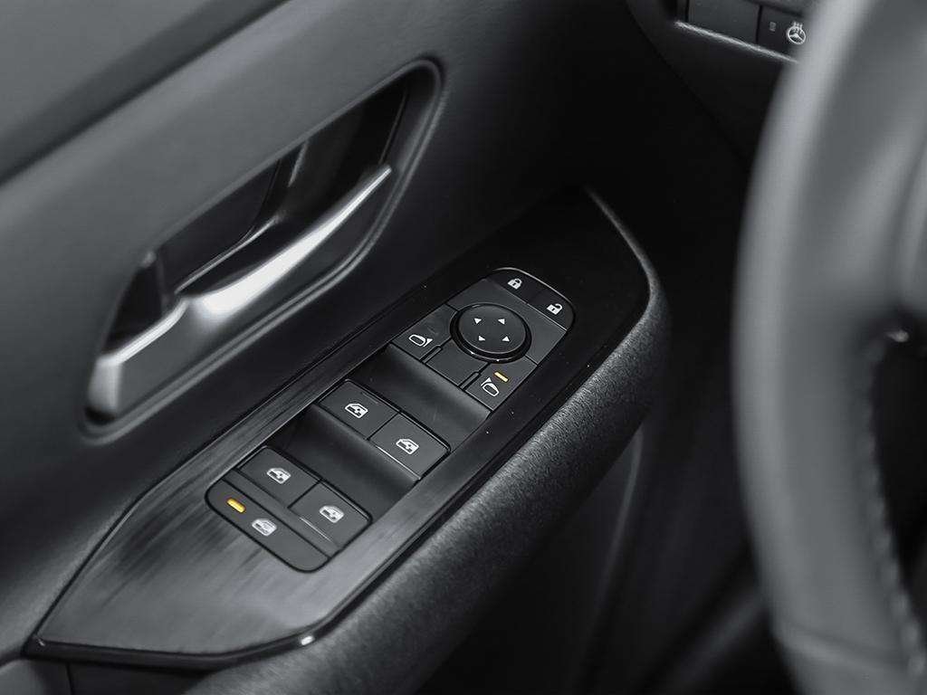 2026 Nissan Kicks SV AWD