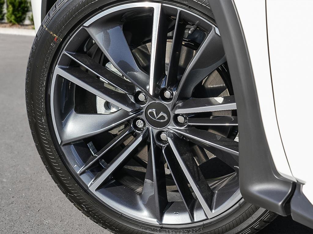 2025 Infiniti QX55 Essential