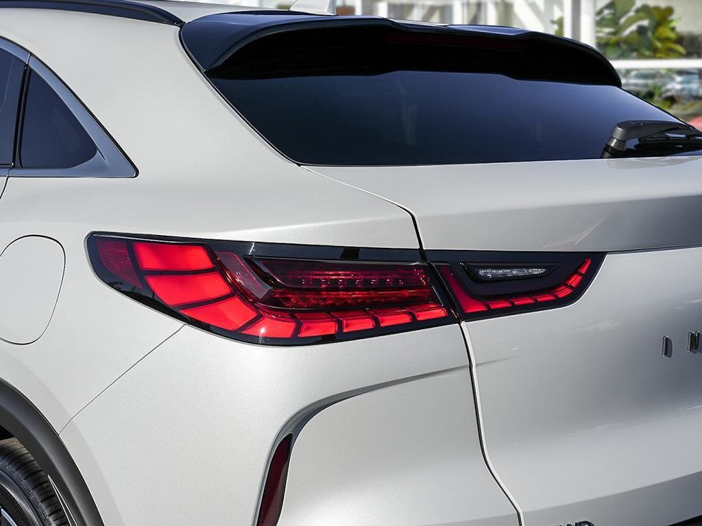 2025 Infiniti QX55 Essential