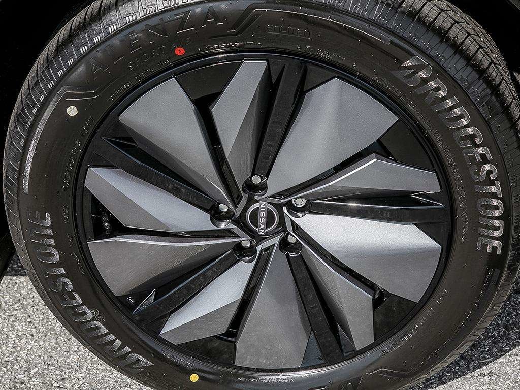 2026 Nissan ARIYA SV FWD