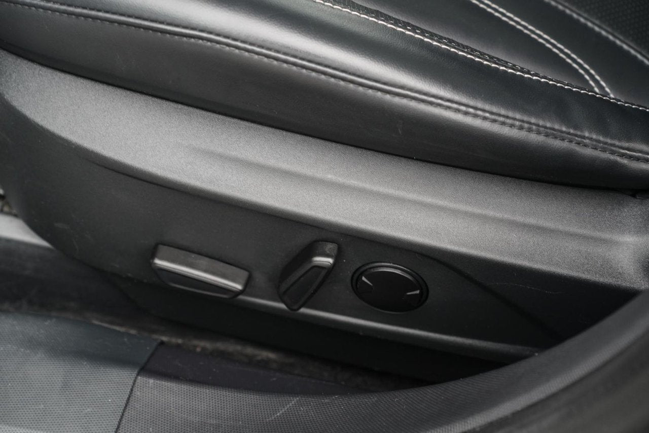 2021 Ford Mustang Mach-E PREMIUM EXT RANGE AWD; TOIT PANO SIEGES CHAUFFANTC