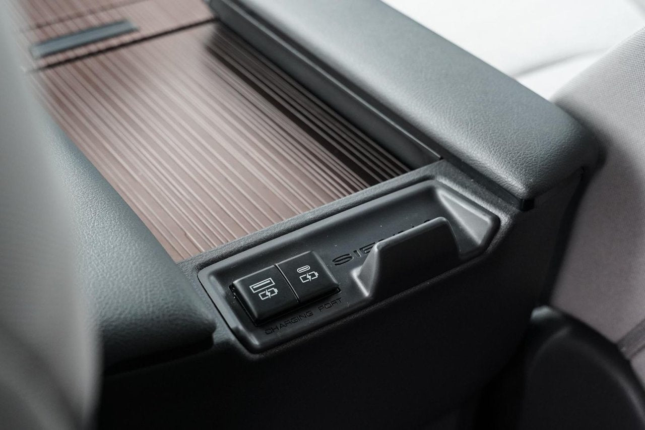 2021 Toyota Sienna LE HYBRID