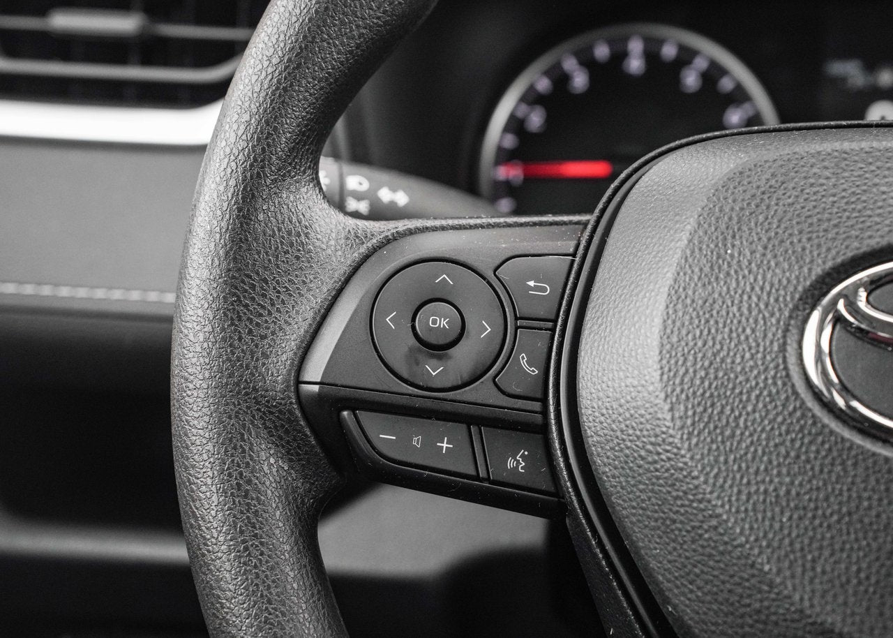 2022 Toyota RAV4 LE AWD