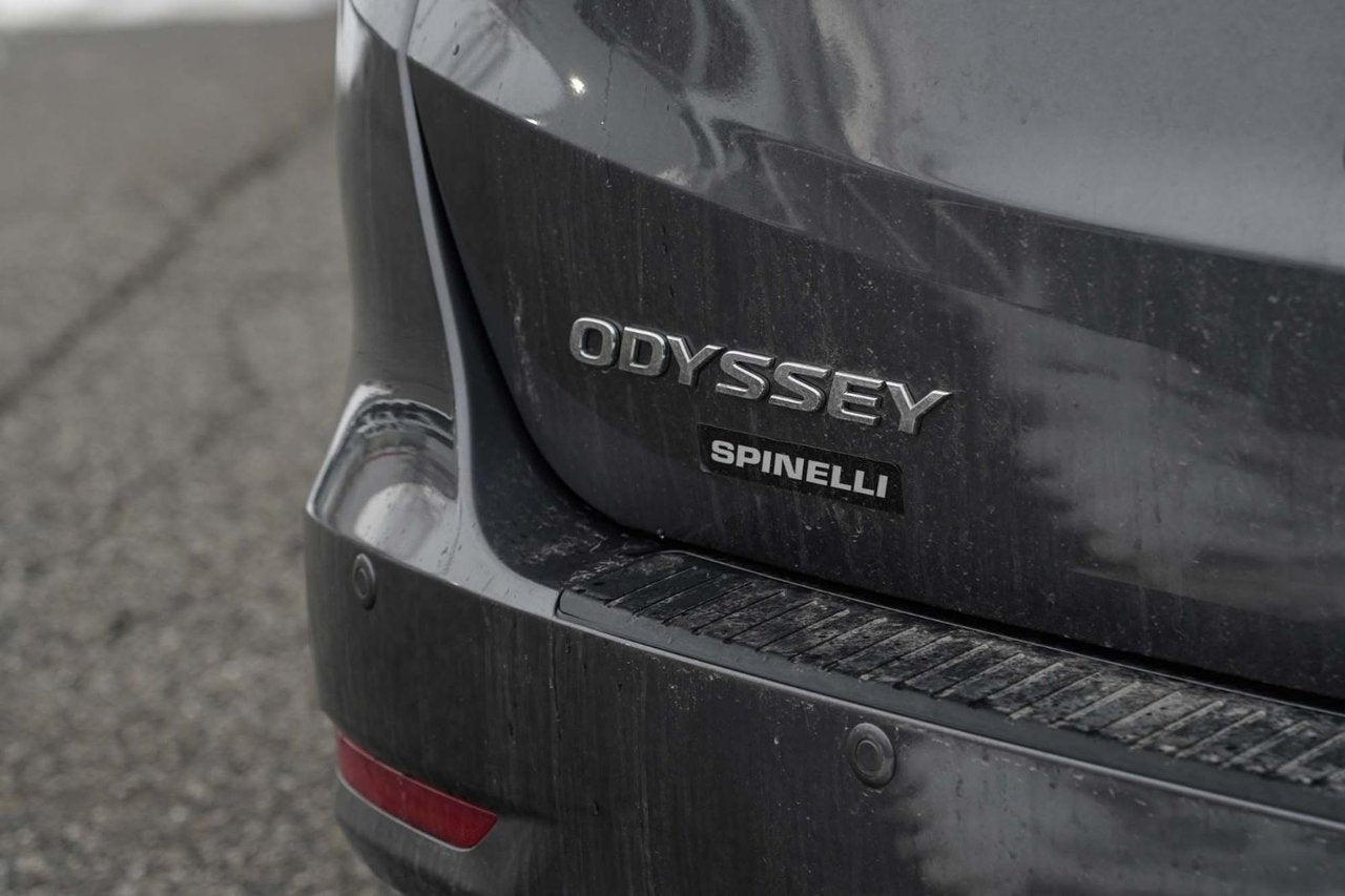 2019 Honda Odyssey TOURING: CUIR TOIT NAV DVD ANGLES MORT AUDIO MAGS