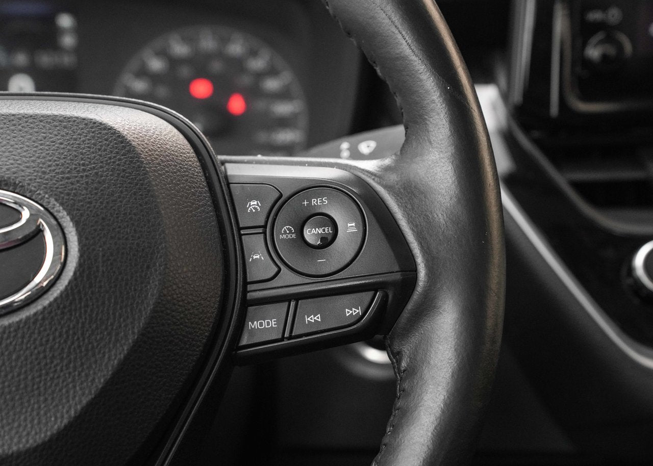 2023 Toyota Corolla LE UP