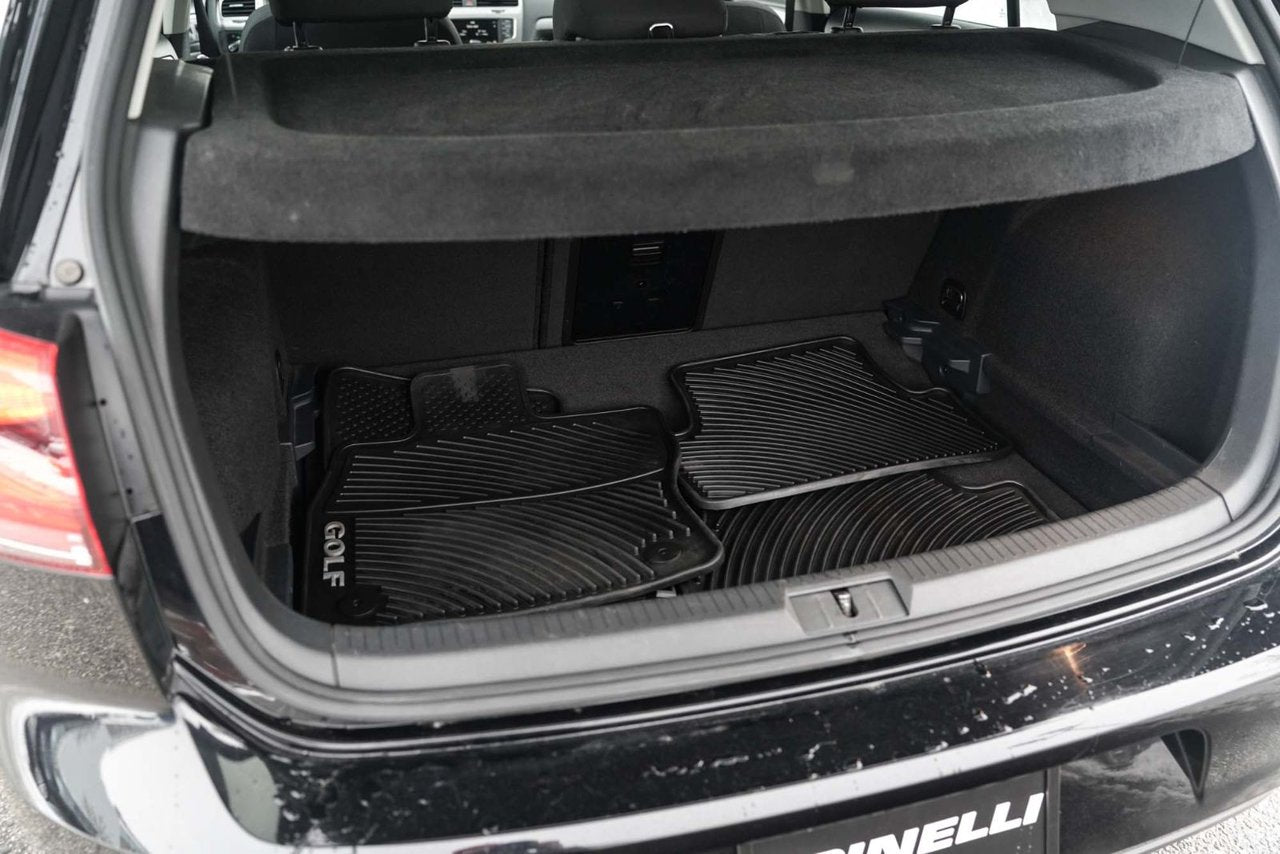 2016 Volkswagen Golf TRENDLINE AUTO; A/C SIEGES CHAUFFANT *GARANTIE*