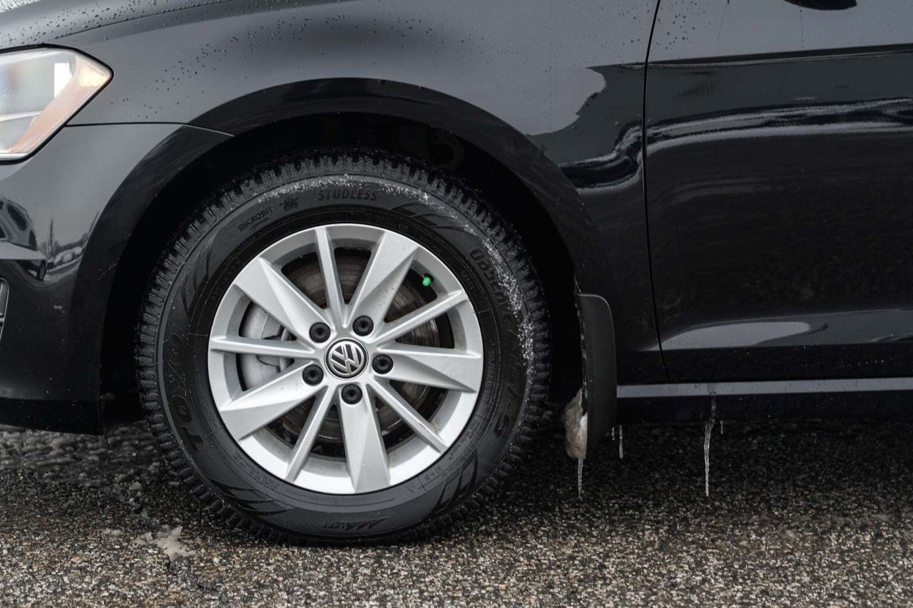 2016 Volkswagen Golf TRENDLINE AUTO; A/C SIEGES CHAUFFANT *GARANTIE*