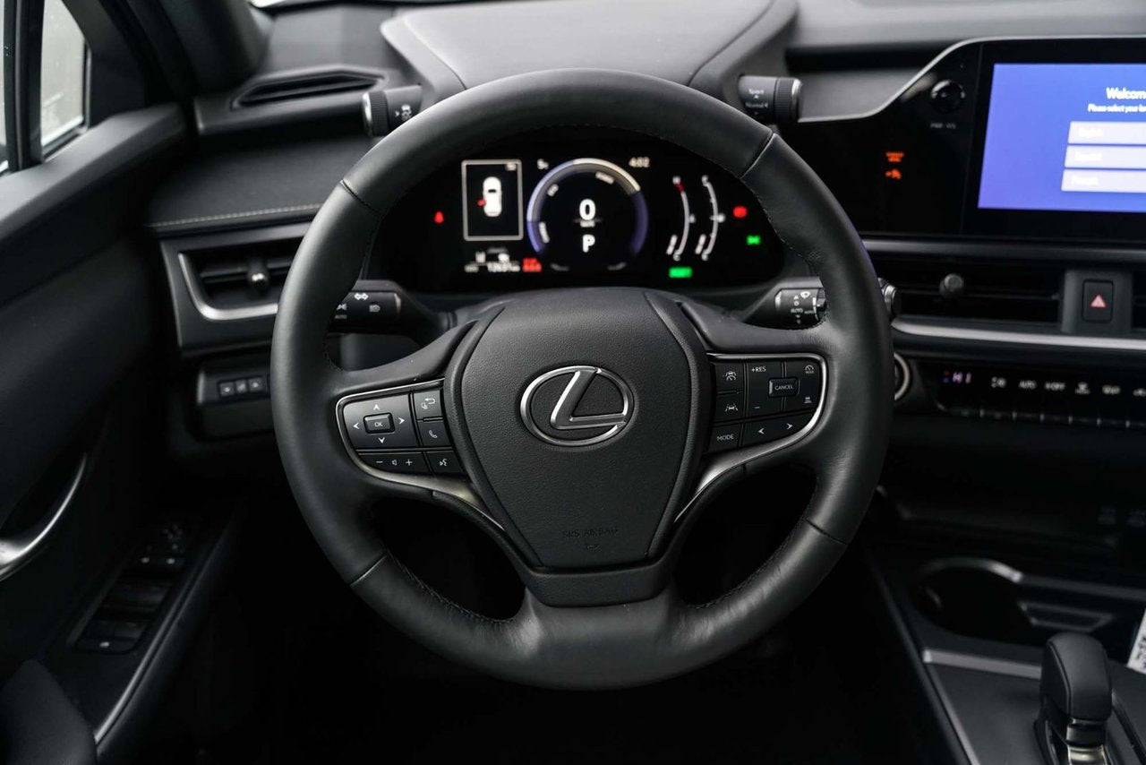 2025 Lexus UX 300h DEMO PREMIUM HYBRIDE BAS KM CUIR TOIT