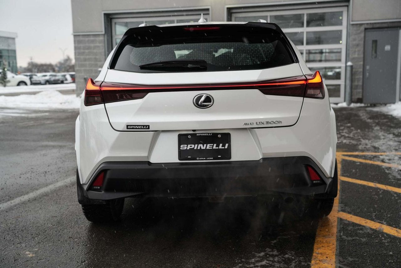 2025 Lexus UX 300h DEMO PREMIUM HYBRIDE BAS KM CUIR TOIT