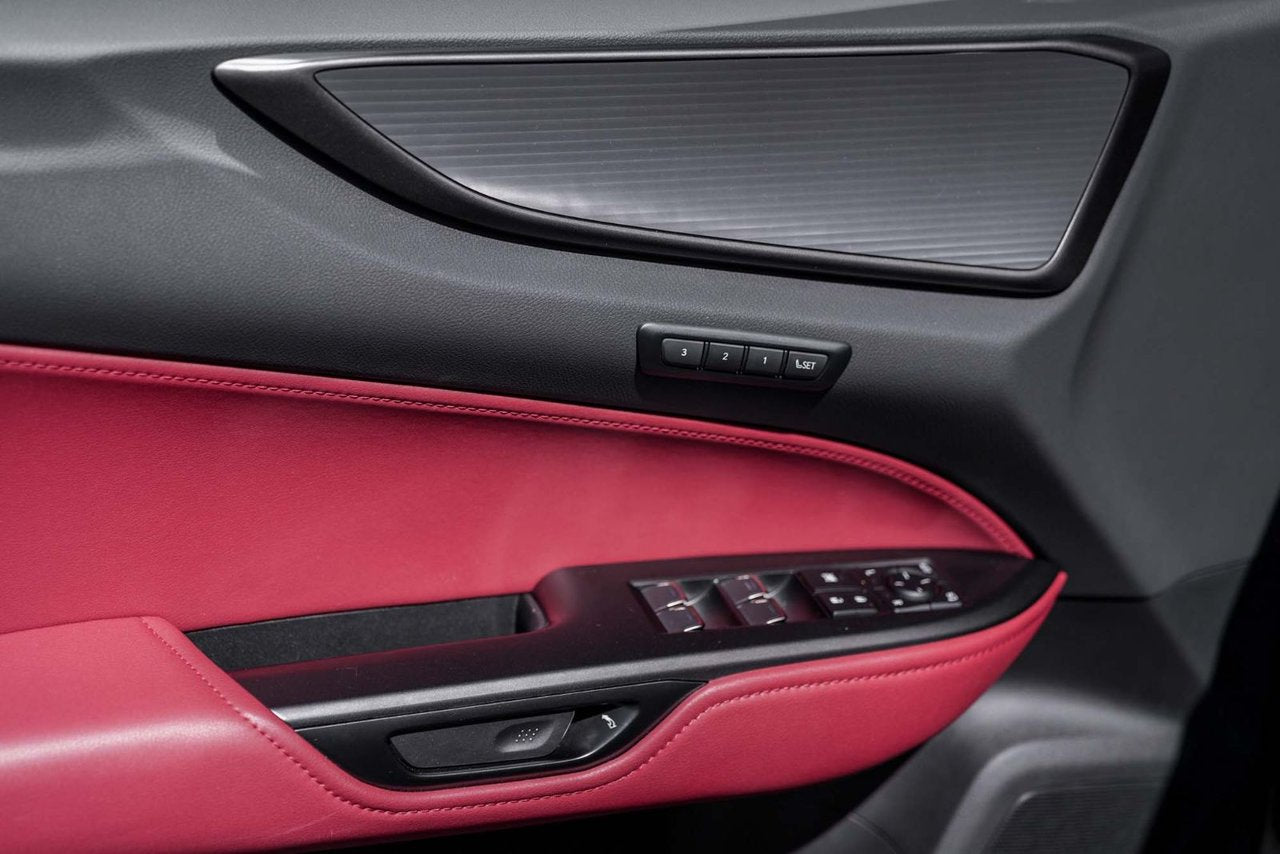 2026 Lexus NX F SPORT 2
