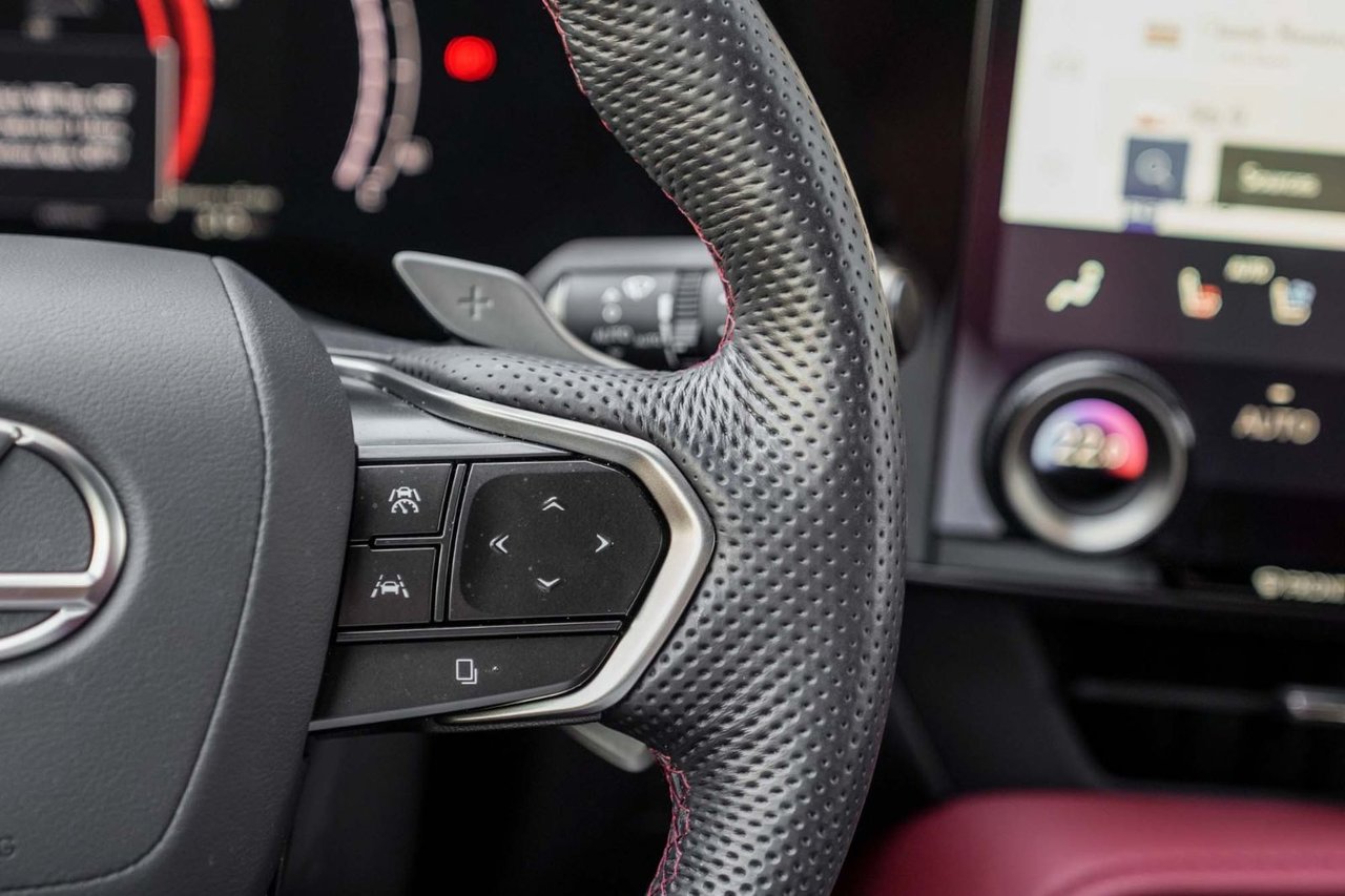 2026 Lexus NX F SPORT 2