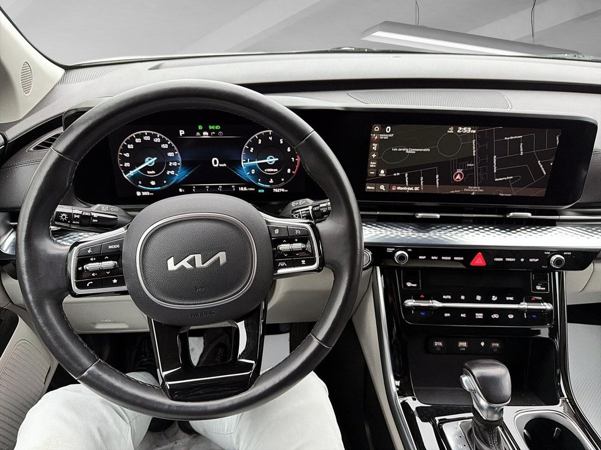 2022 Kia Carnival SX