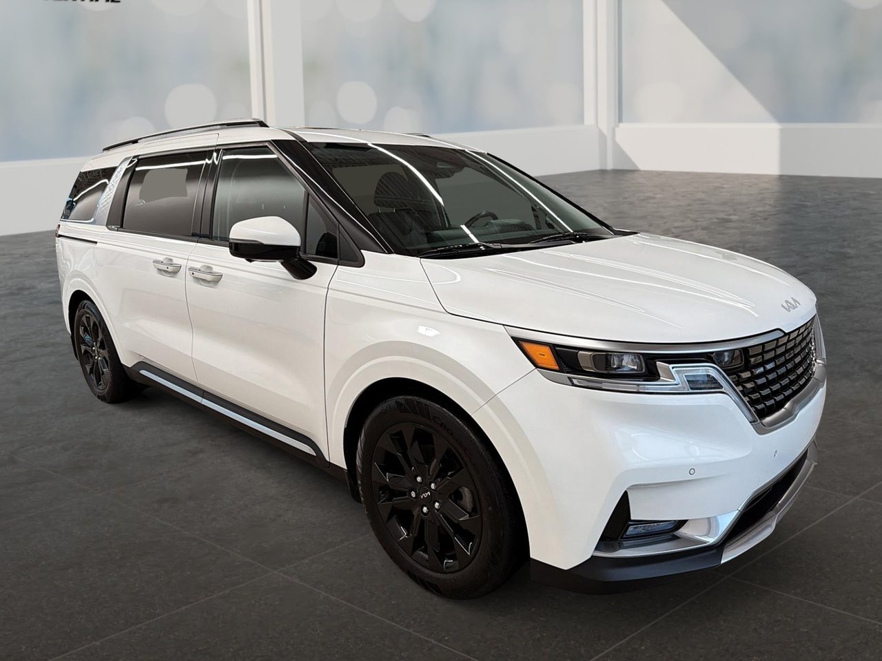 2022 Kia Carnival SX