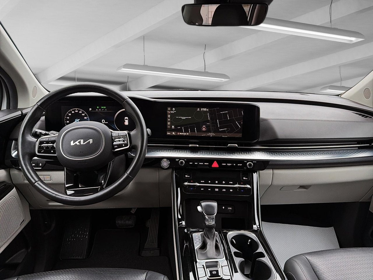 2022 Kia Carnival SX