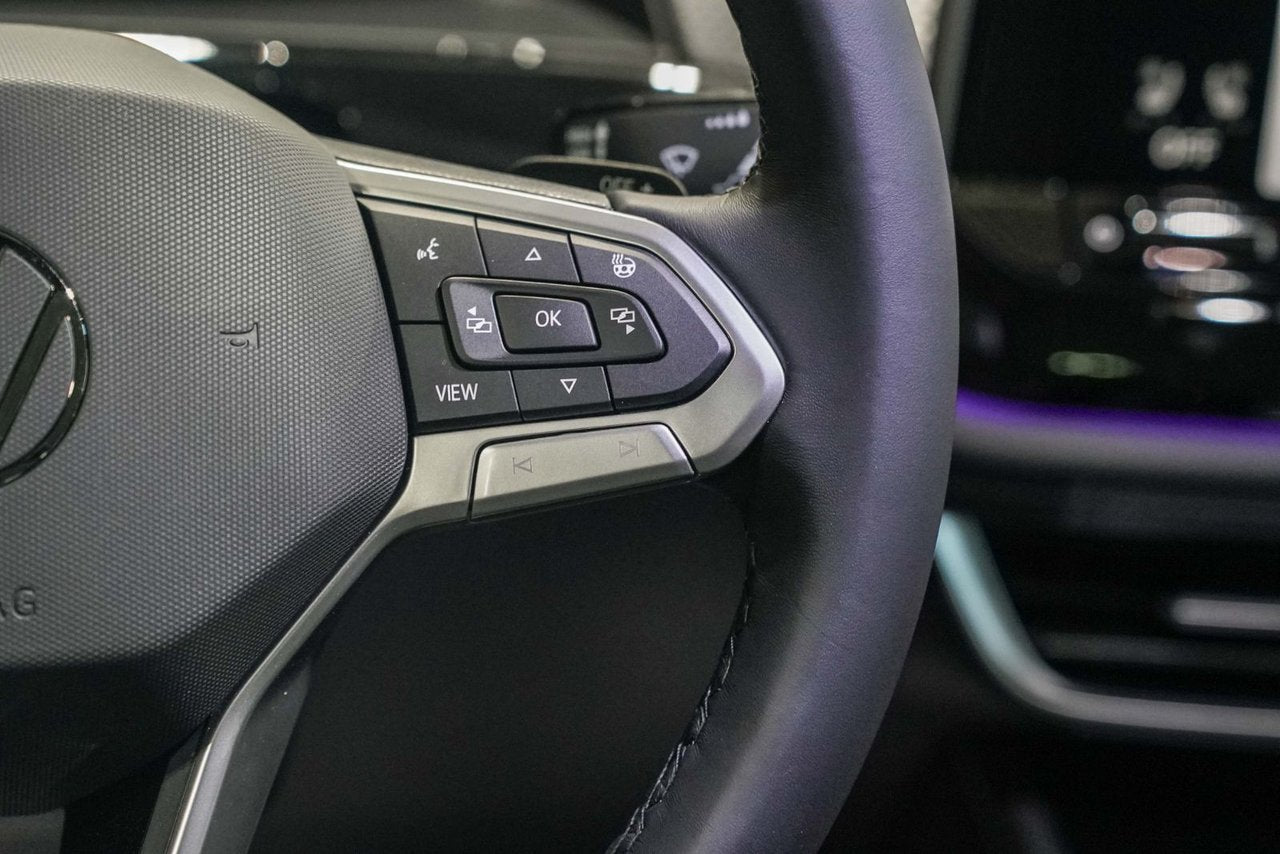 2025 Volkswagen Atlas Cross Sport Execline