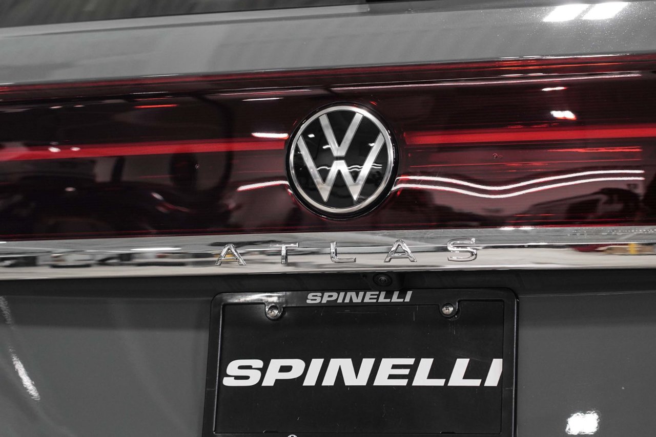 2025 Volkswagen Atlas Cross Sport Execline