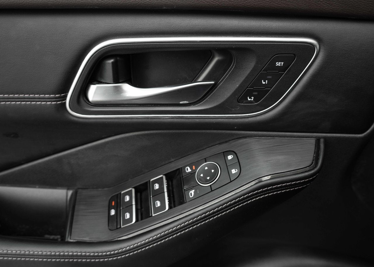 2023 Nissan Rogue Platinum AWD+CAM.360+NAV+CUIR+TOIT.PANO+CARPLAY