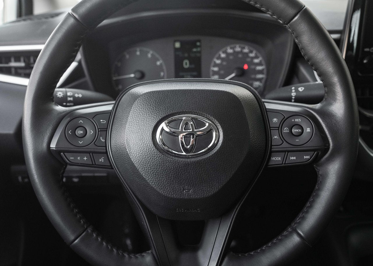 2025 Toyota Corolla LE UPGRADE