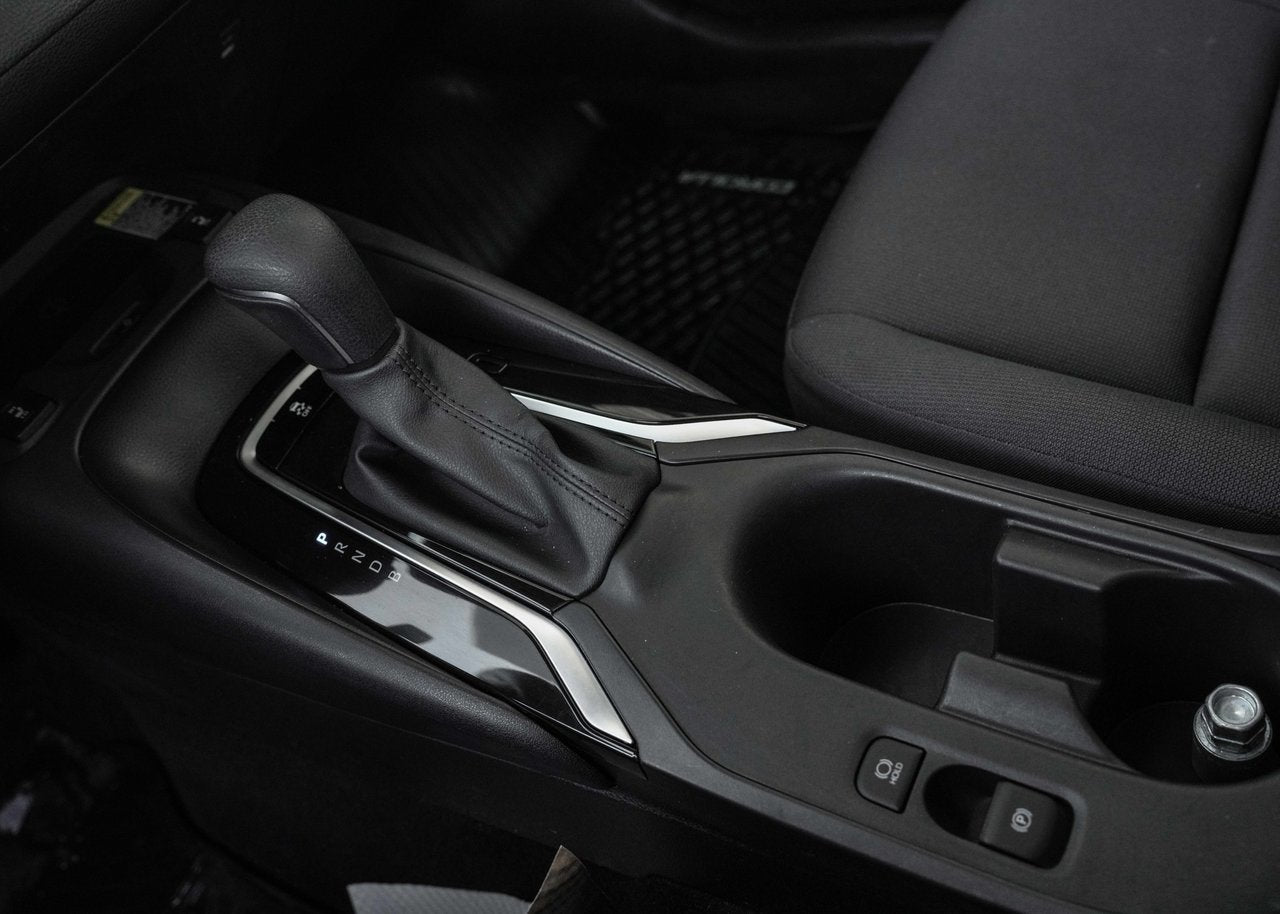 2025 Toyota Corolla LE UPGRADE