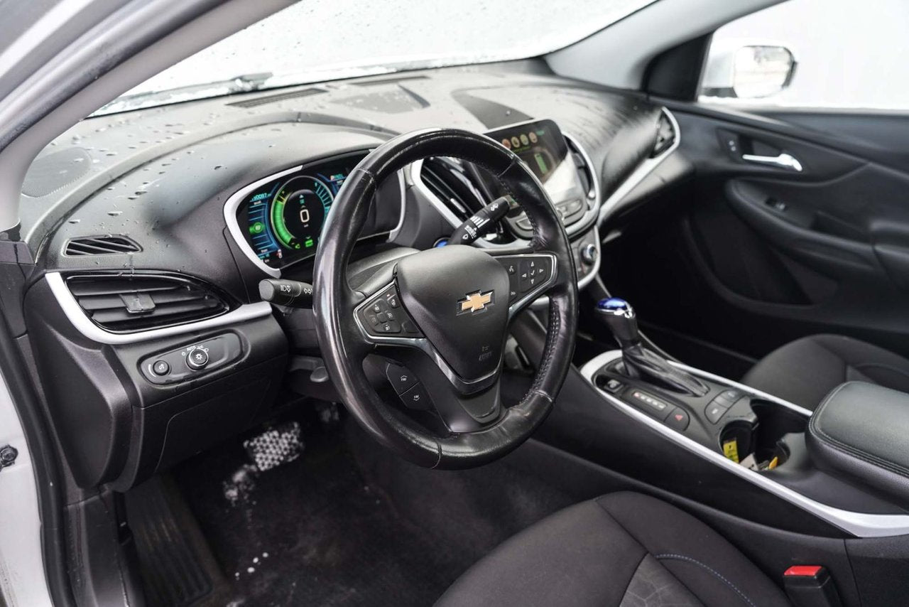 2018 Chevrolet Volt LT; PLUG IN CAMERA SIEGES CHAUFFANT *GARANTIE*