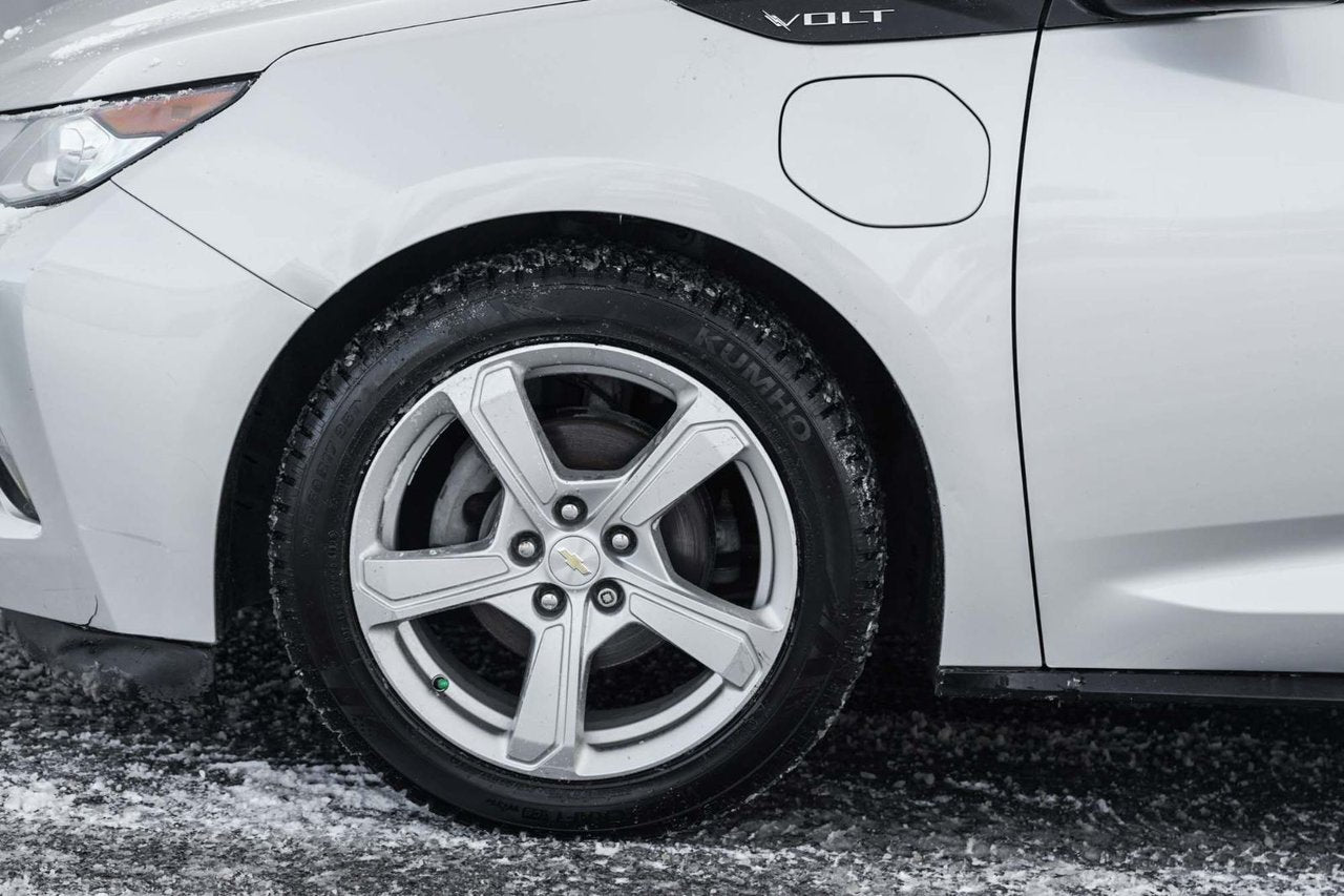 2018 Chevrolet Volt LT; PLUG IN CAMERA SIEGES CHAUFFANT *GARANTIE*