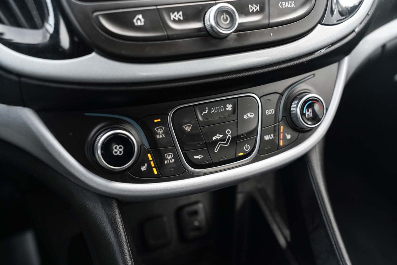 2018 Chevrolet Volt LT; PLUG IN CAMERA SIEGES CHAUFFANT *GARANTIE*