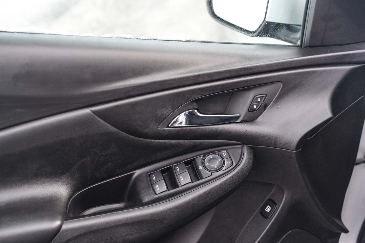 2018 Chevrolet Volt LT; PLUG IN CAMERA SIEGES CHAUFFANT *GARANTIE*