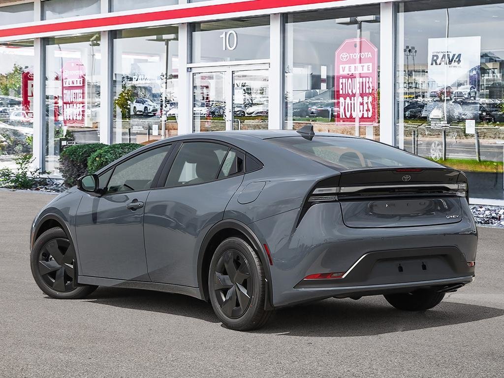 2026 Toyota Prius Plug-in Hybrid SE