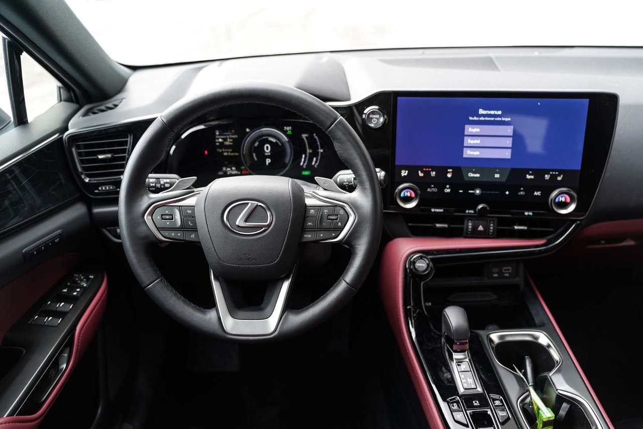 2025 Lexus NX 450h+ 450h+ ULTRA PREMIUM HYBRIDE BRANCHABLE CUIR TOIT