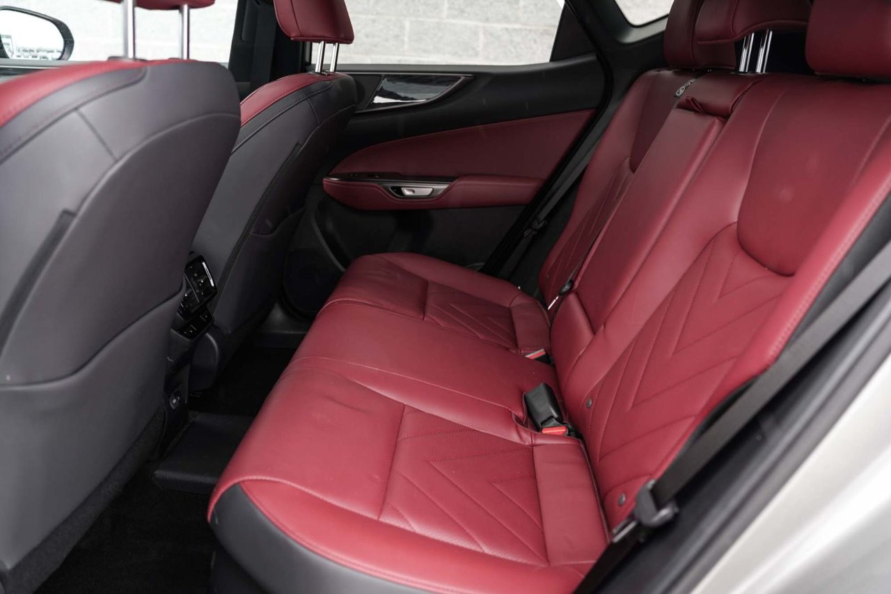 2025 Lexus NX 450h+ 450h+ DEMO ULTRA PREMIUM HYBRIDE BRANCHABLE CUIR