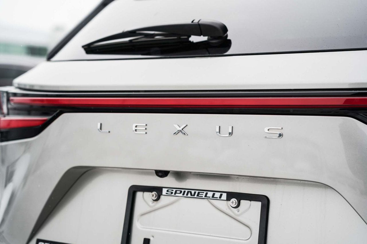 2025 Lexus NX 450h+ 450h+ DEMO ULTRA PREMIUM HYBRIDE BRANCHABLE CUIR