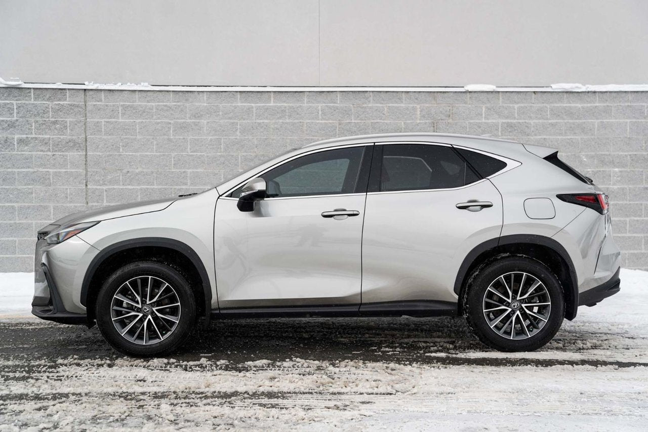 2025 Lexus NX 450h+ 450h+ DEMO ULTRA PREMIUM HYBRIDE BRANCHABLE CUIR