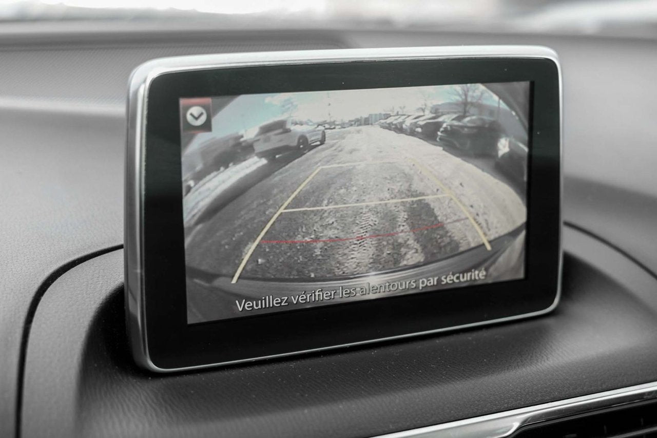 2015 Mazda Mazda3 SPORT GT; CUIR TOIT NAV SIEGES CHAUFFANT*GARANTIE*