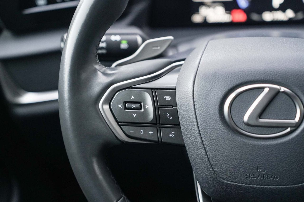 2023 Lexus RZ 450e DEMO SIGNATURE AWD DIRECT4 BAS KM COMME NEUF
